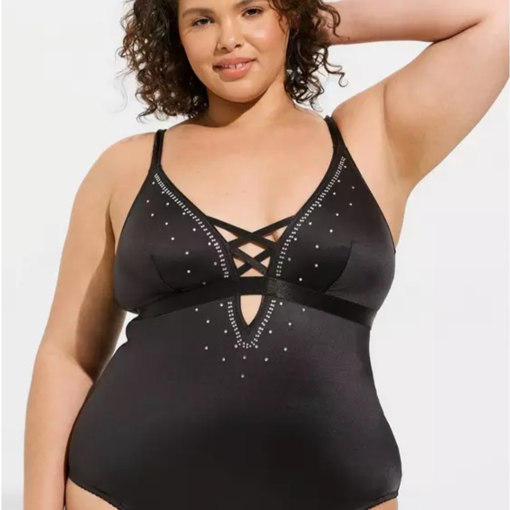 Bodysuit glam rhinestones Torrid size 2X fringe detachable skirt